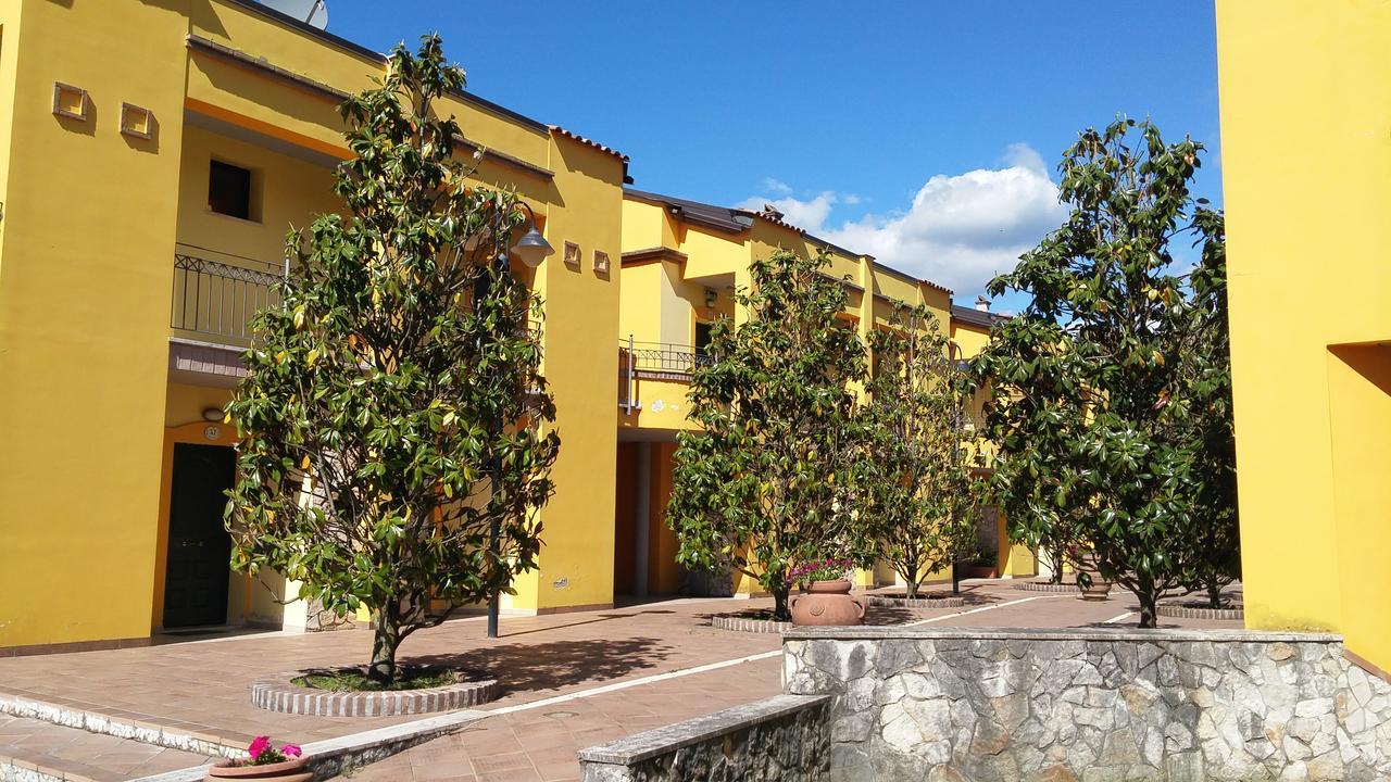 Hotel Turrita Arrone ภายนอก รูปภาพ